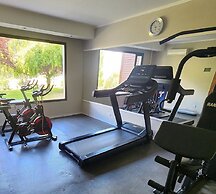 Xelena Hotel & Suites