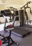 Xelena Hotel & Suites