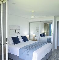 Azure Sea Whitsunday Resort