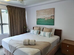 Azure Sea Whitsunday Resort