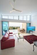 Azure Sea Whitsunday Resort