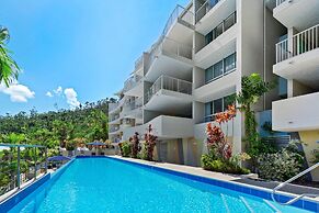 Azure Sea Whitsunday Resort