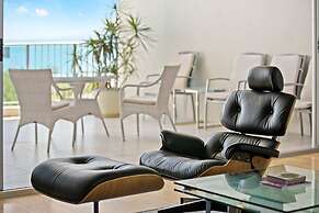 Azure Sea Whitsunday Resort