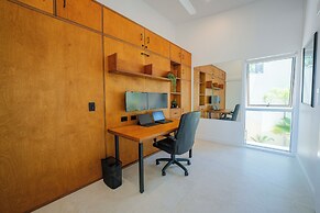 Azure Sea Whitsunday Resort