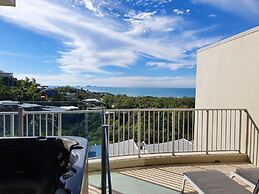 Azure Sea Whitsunday Resort