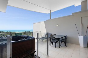 Azure Sea Whitsunday Resort