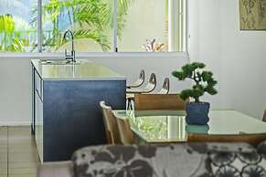 Azure Sea Whitsunday Resort