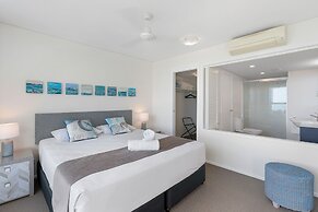 Azure Sea Whitsunday Resort