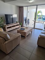 Azure Sea Whitsunday Resort