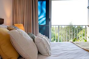 Azure Sea Whitsunday Resort