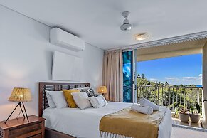 Azure Sea Whitsunday Resort
