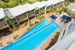 Azure Sea Whitsunday Resort