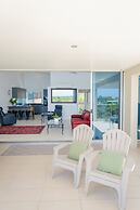 Azure Sea Whitsunday Resort