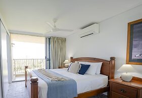 Azure Sea Whitsunday Resort