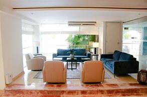 Country International Hotel