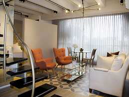 Country International Hotel