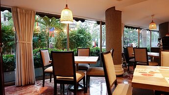 Country International Hotel