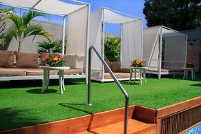 Country International Hotel