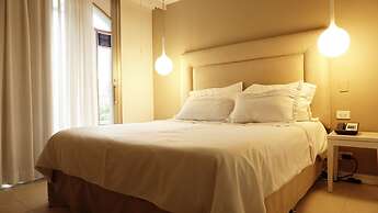 Country International Hotel