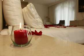 Country International Hotel