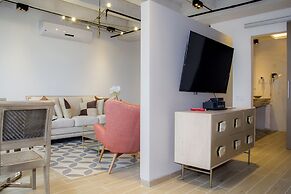 Country International Hotel