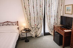 Phi Hotel Palio