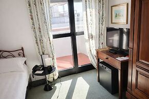 Phi Hotel Palio