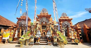 Stana Puri Gopa Hotel