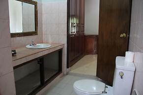 Stana Puri Gopa Hotel