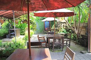 Stana Puri Gopa Hotel