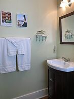 Lightner Farmhouse B&B