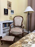 Lightner Farmhouse B&B