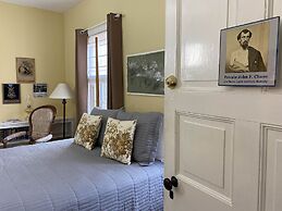 Lightner Farmhouse B&B