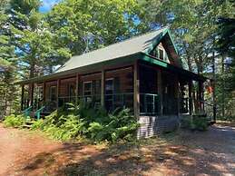 Eden Village Motel & Cottages