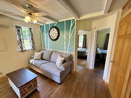 Eden Village Motel & Cottages