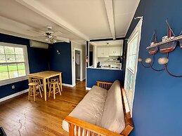 Eden Village Motel & Cottages