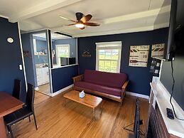 Eden Village Motel & Cottages