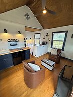 Eden Village Motel & Cottages