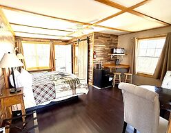 Eden Village Motel & Cottages