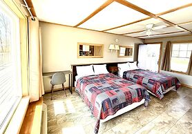 Eden Village Motel & Cottages
