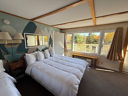 Eden Village Motel & Cottages
