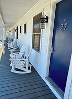 Eden Village Motel & Cottages