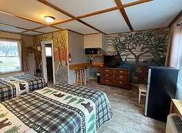 Eden Village Motel & Cottages