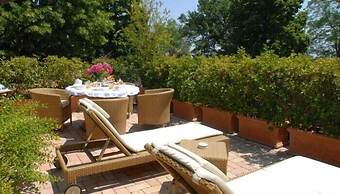 Hotel Residenza Torre di San Martino