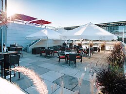 Mövenpick Hotel Stuttgart Airport