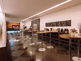 Mövenpick Hotel Stuttgart Airport