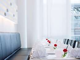 Mövenpick Hotel Stuttgart Airport