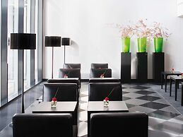 Mövenpick Hotel Stuttgart Airport