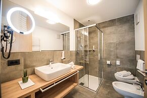 Vitaurina Royal Hotel