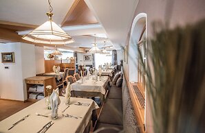 Vitaurina Royal Hotel